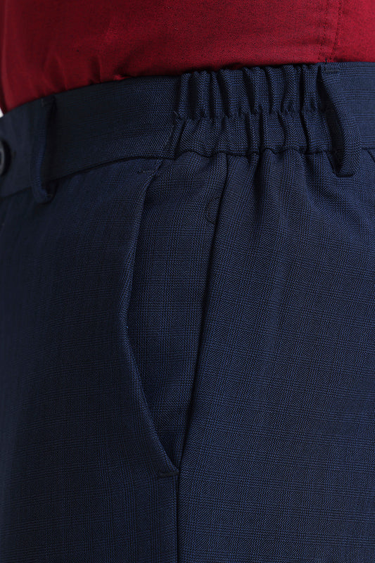 Men's stretchable formal trousers.