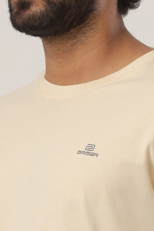 Round Neck - Coral Peach Solid T-Shirts For Men | Ariser