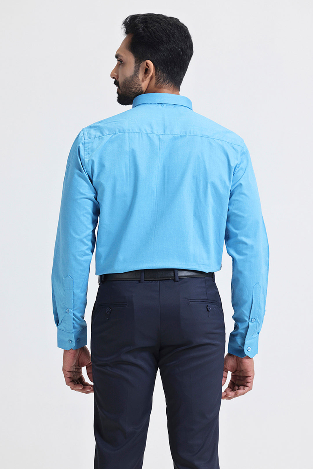 Stylish electric blue full sleeve formal shirt for men