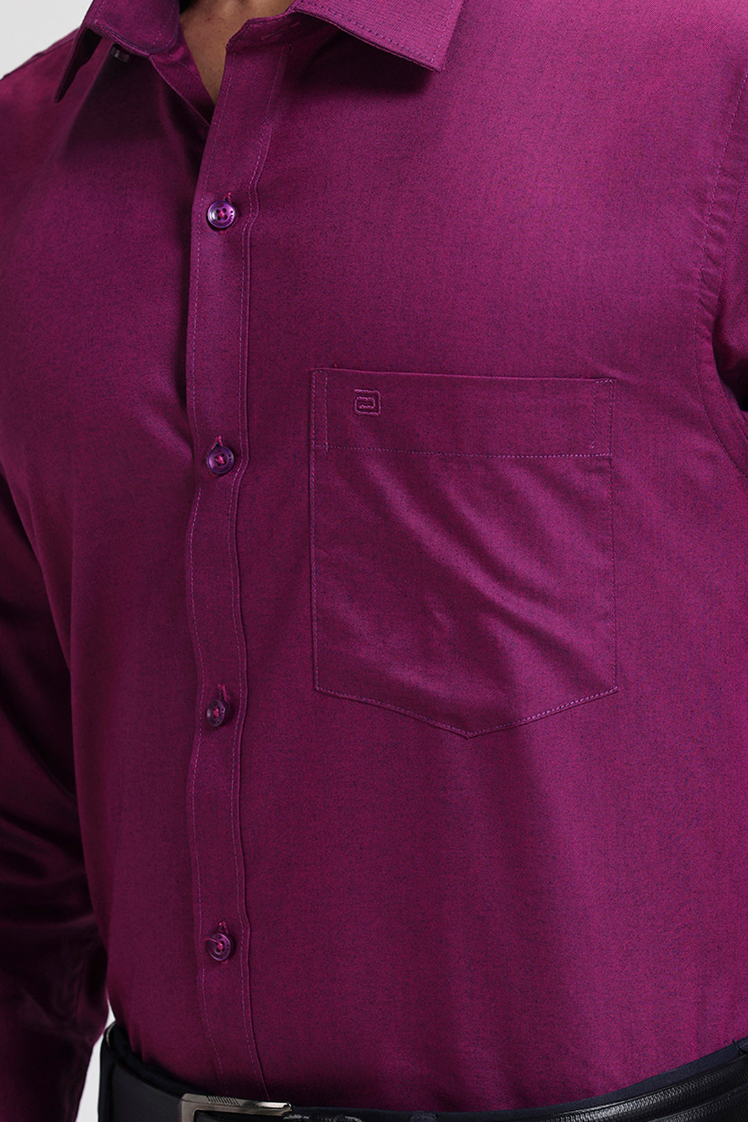 Elegant rich magenta men’s shirt for formal occasions