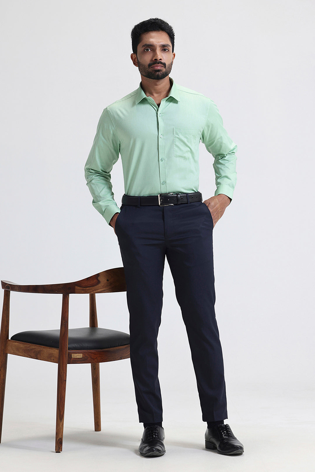 Verito mint green formal shirts for men by Ariser